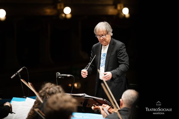 Caffini Group Partner del Concerto di Capodanno al Teatro Sociale di Mantova