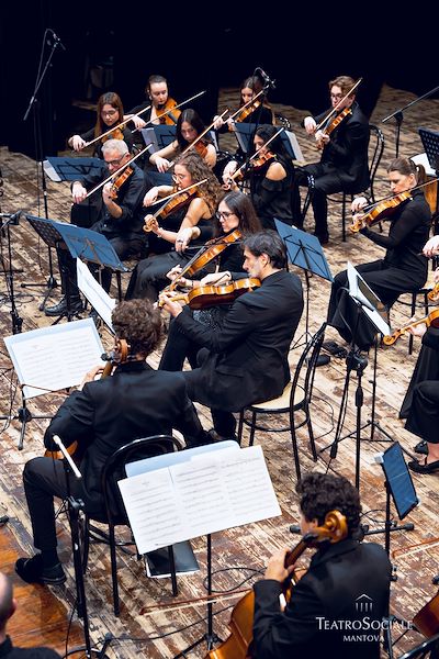 Caffini Group Partner del Concerto di Capodanno al Teatro Sociale di Mantova