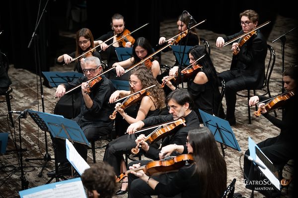 Caffini Group Partner del Concerto di Capodanno al Teatro Sociale di Mantova