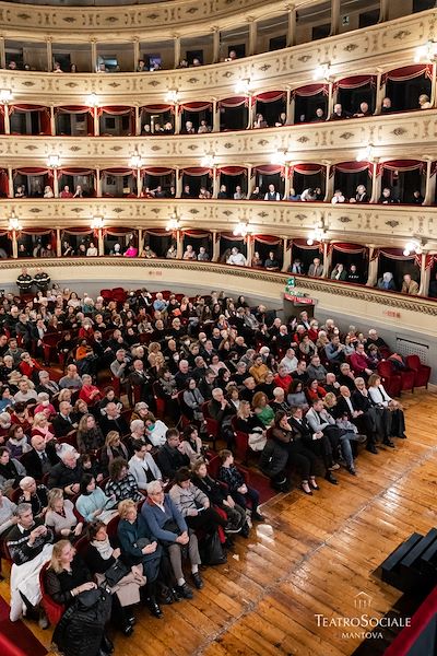 Caffini Group Partner del Concerto di Capodanno al Teatro Sociale di Mantova